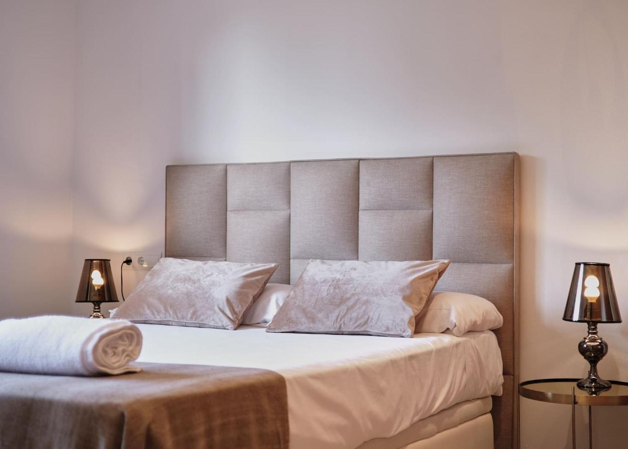 Villa Romeo 2Km From Ibiza Town And 1Km From Talamanca Beach Santa Eularia des Riu Exterior photo
