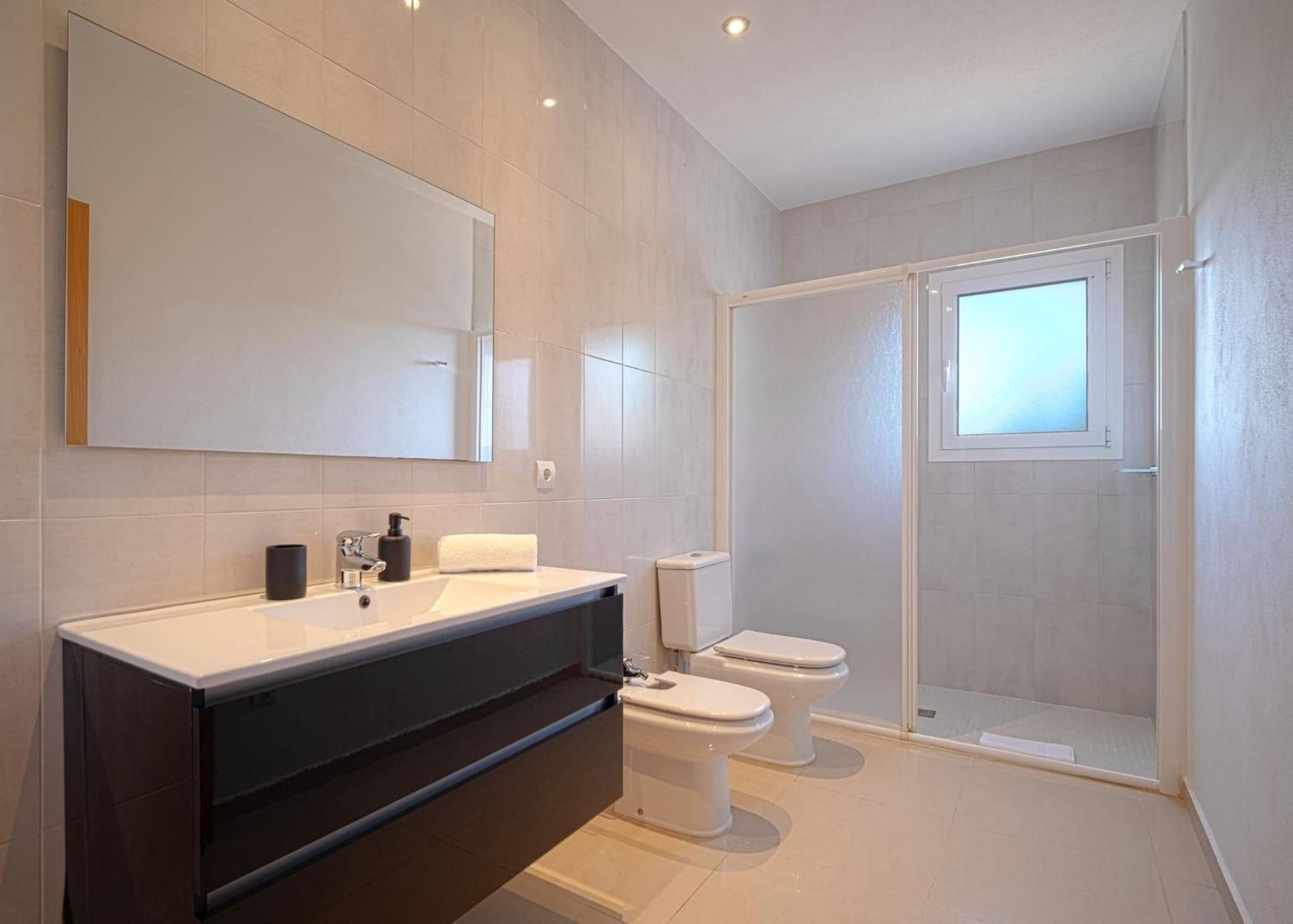 Villa Romeo 2Km From Ibiza Town And 1Km From Talamanca Beach Santa Eularia des Riu Exterior photo