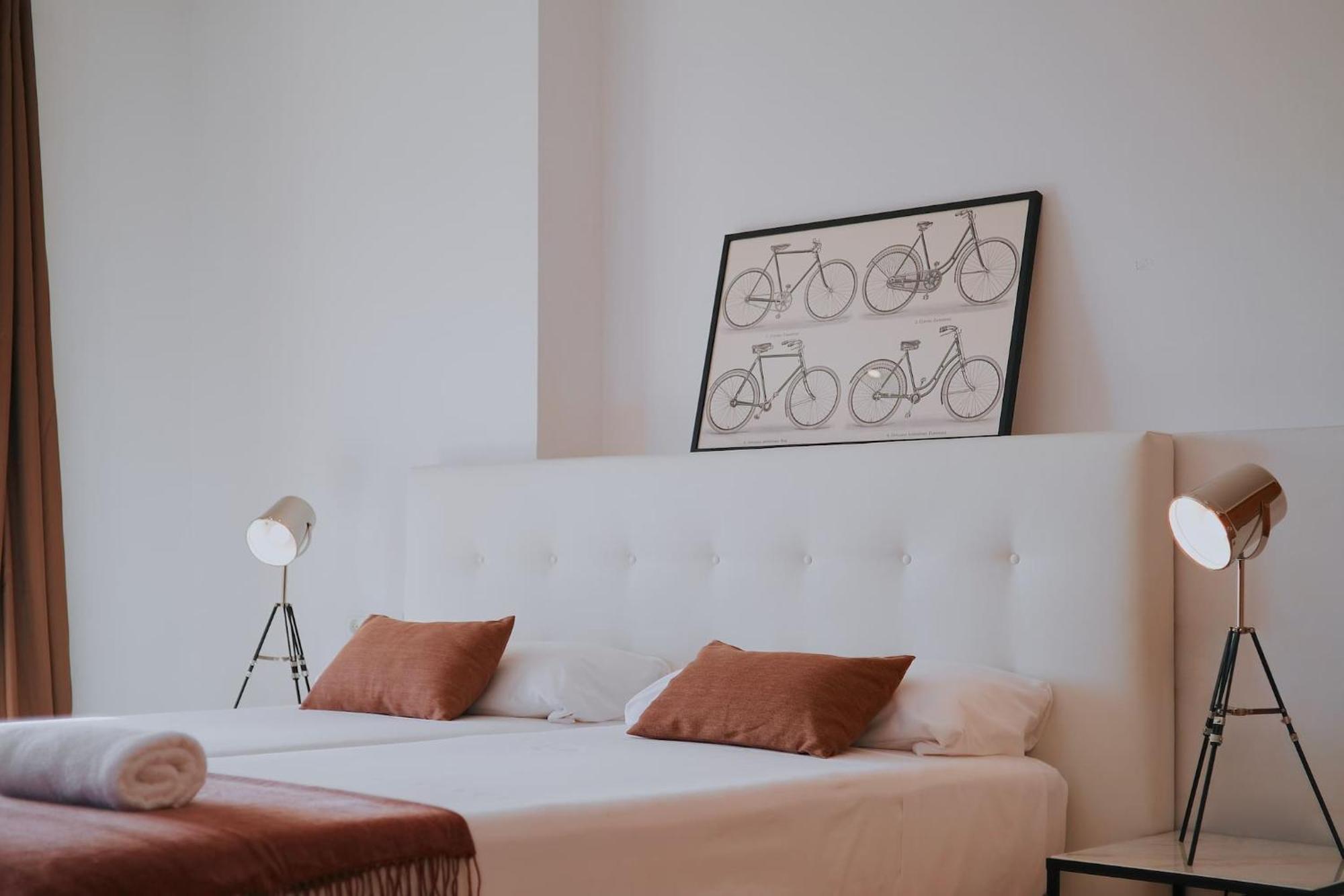 Villa Romeo 2Km From Ibiza Town And 1Km From Talamanca Beach Santa Eularia des Riu Exterior photo