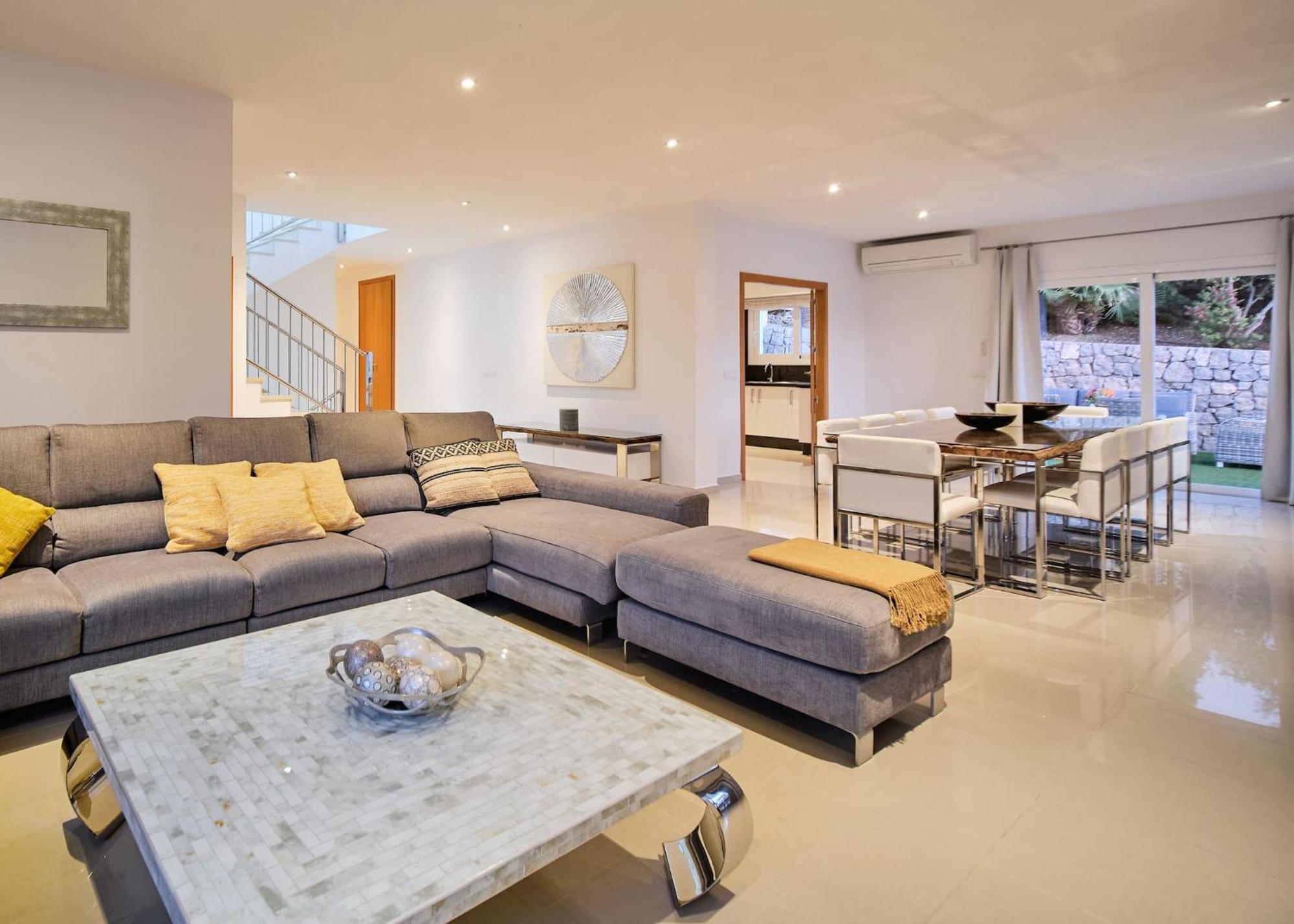 Villa Romeo 2Km From Ibiza Town And 1Km From Talamanca Beach Santa Eularia des Riu Exterior photo